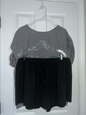 Black Drawstring Shorts with Black & White Gingham Top - 2pc set